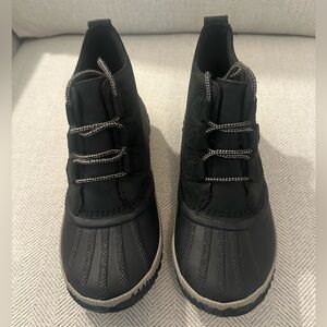 Sorel Black “out n about” Waterproof Ankle Boots for Women